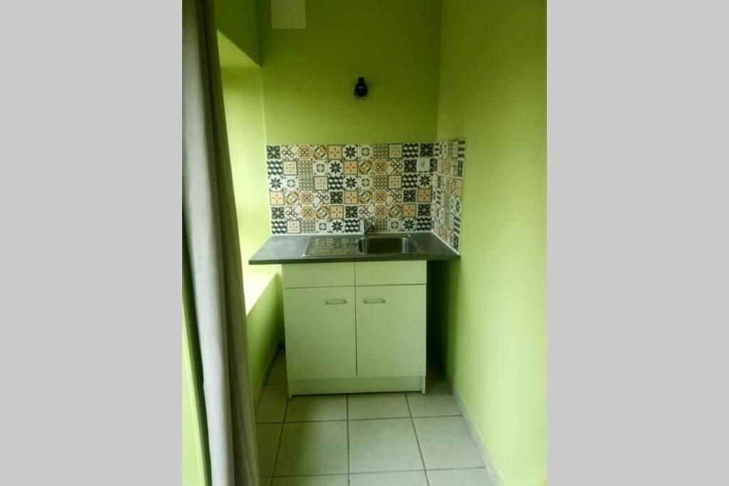 Petit Gite Ou Chambre D'Hotes 2/4 Personnes Buffieres Bagian luar foto