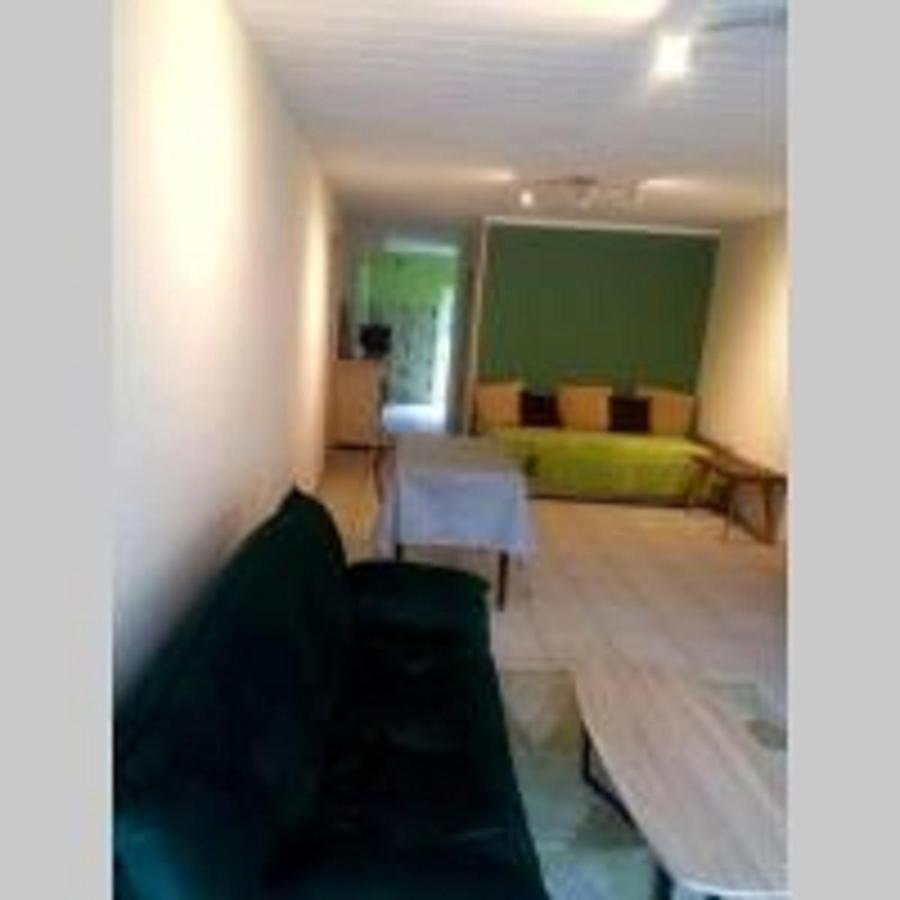 Petit Gite Ou Chambre D'Hotes 2/4 Personnes Buffieres Bagian luar foto
