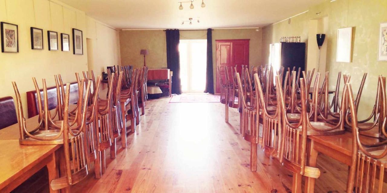 Petit Gite Ou Chambre D'Hotes 2/4 Personnes Buffieres Bagian luar foto